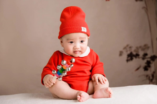 山西3个月宝宝翻身